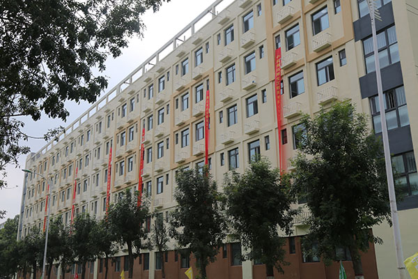 濮阳大学新建宿舍楼